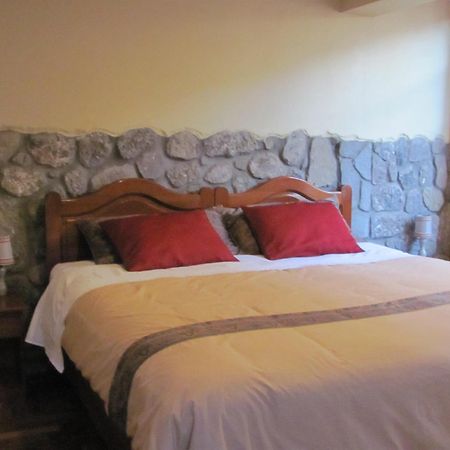 Kuska Hostal Cuzco Esterno foto