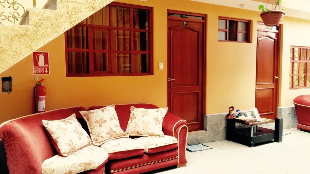 Kuska Hostal Cuzco Esterno foto