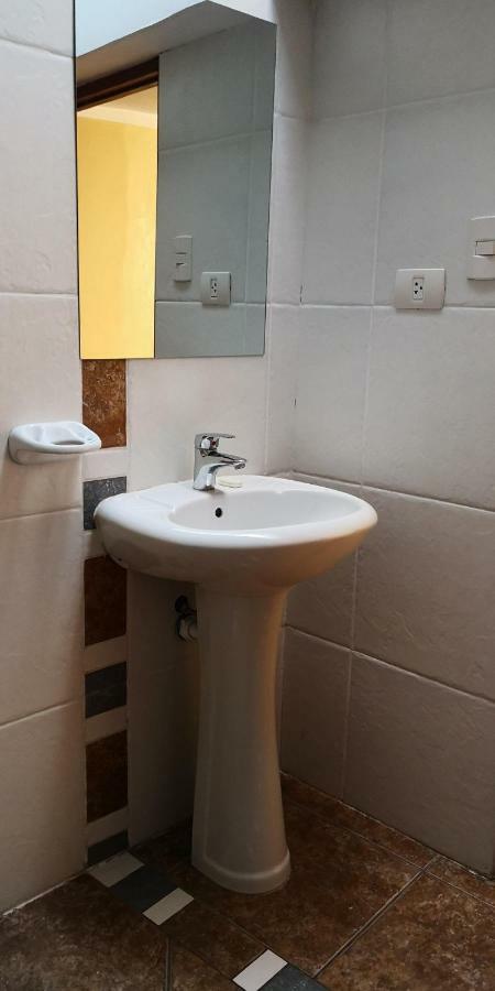 Kuska Hostal Cuzco Esterno foto
