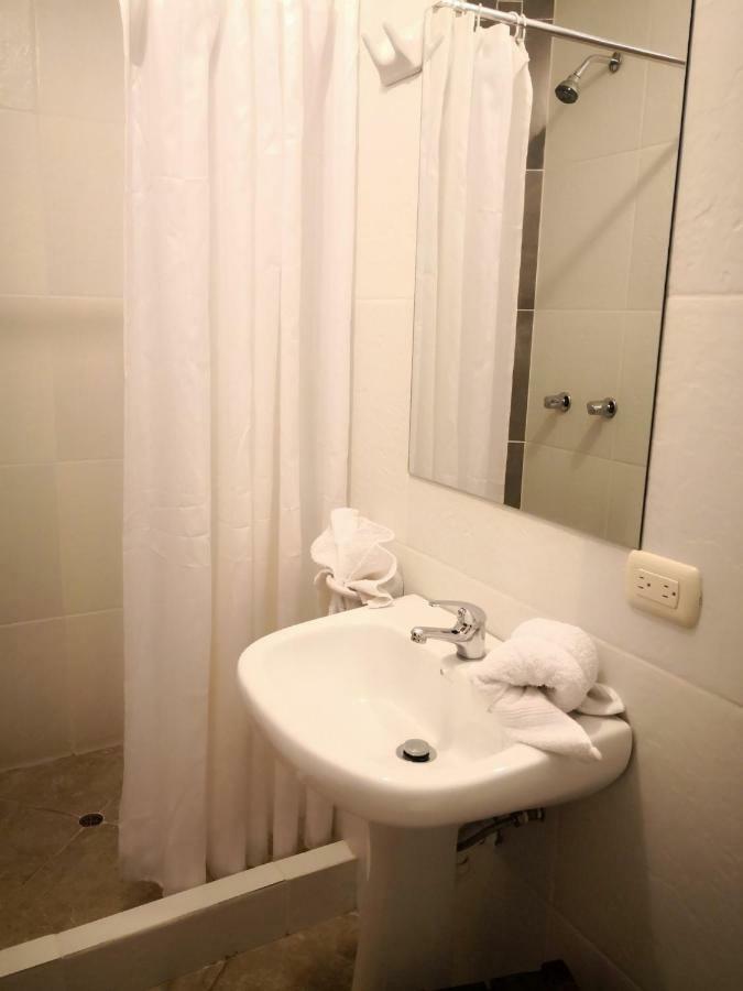 Kuska Hostal Cuzco Esterno foto