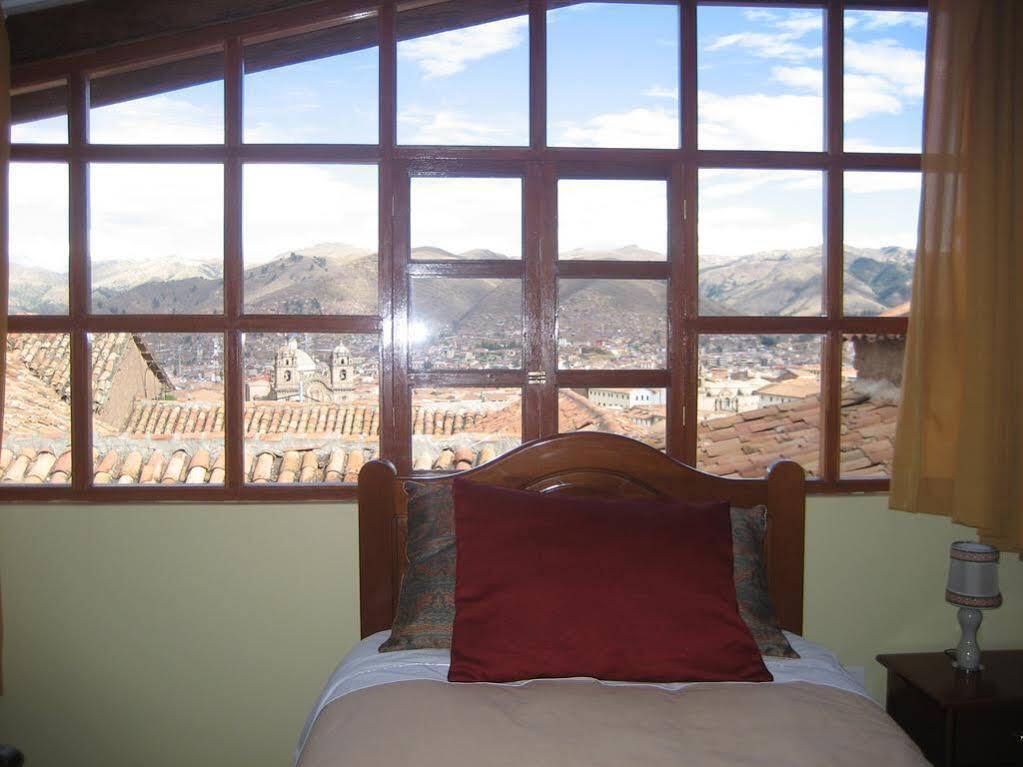 Kuska Hostal Cuzco Esterno foto